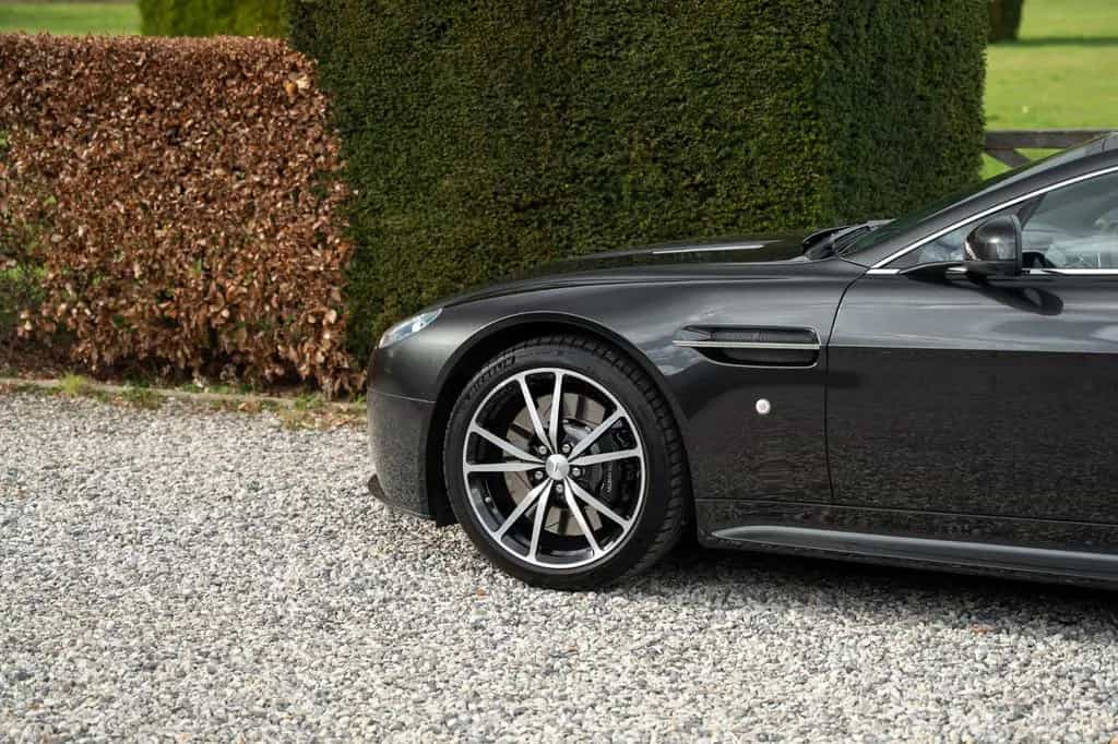 Aston Martin V8 Vantage S 4.7L SP10 - Full Service History 04/2015-photo-20
