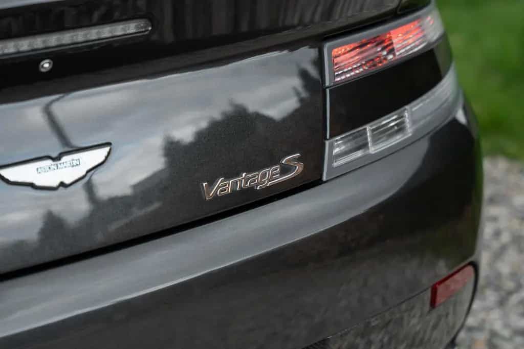 Aston Martin V8 Vantage S 4.7L SP10 - Full Service History 04/2015-photo-22