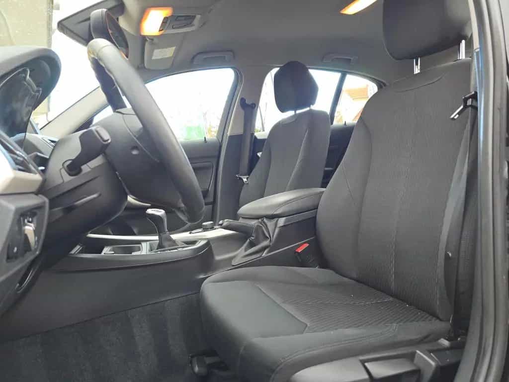 BMW 1 Series 116i Limousine 5-trg./AHK/PDC/ALLWETTER/M-FELGEN 05/2016-photo-8