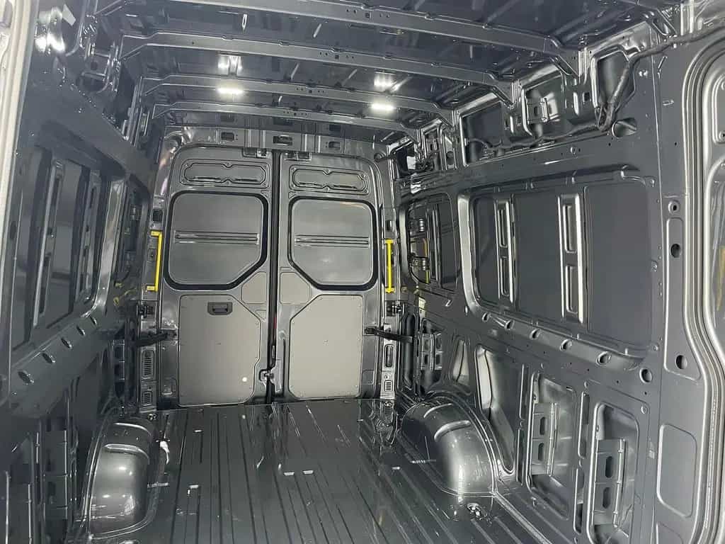 MAN TGE 3.180 L4H3 Kasten 4x4 Individual S ACC SITZH 03/2026-photo-12