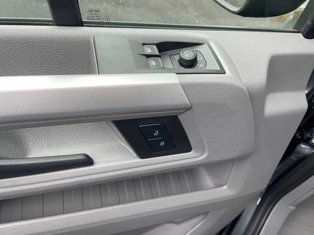 MAN TGE 3.180 L4H3 Kasten 4x4 Individual S ACC SITZH 03/2026-photo-39