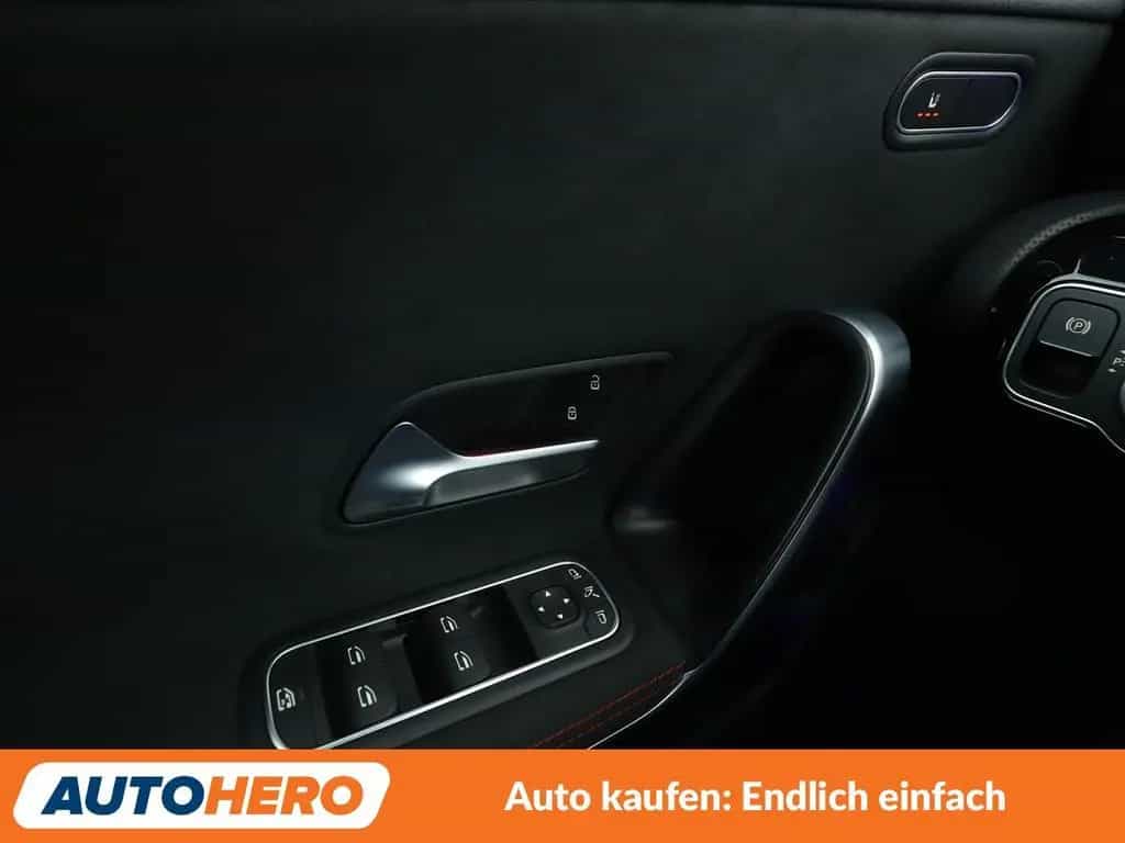 Mercedes-Benz CLA-Class 200 AMG Line Aut.*LED*NAVI*TEMPO*CAM*PDC* 12/2022-photo-27