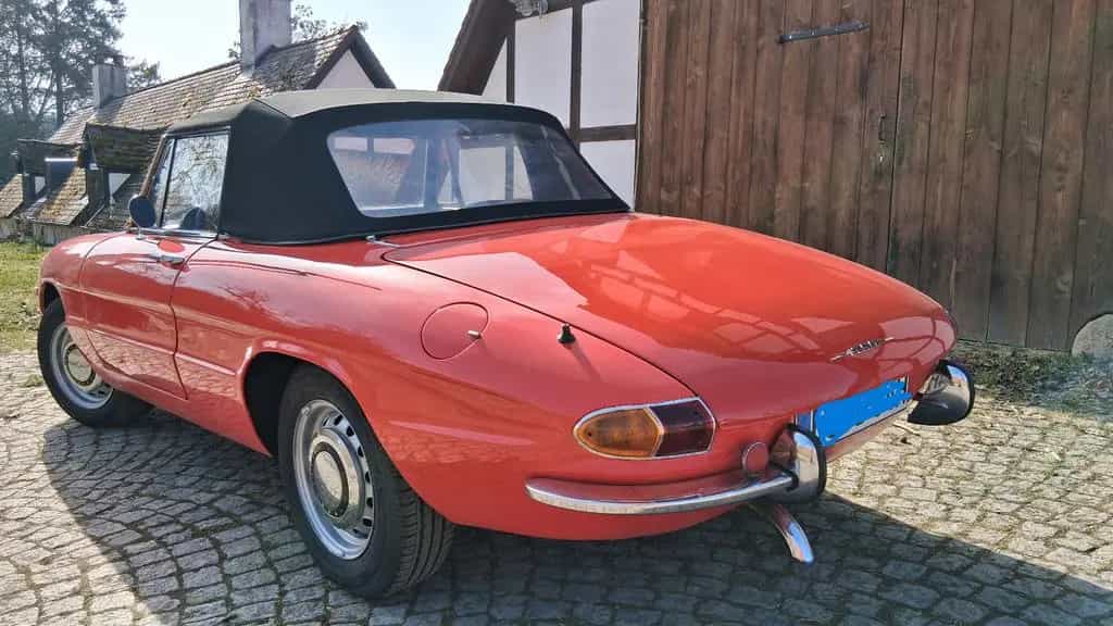 Alfa Romeo Spider 1750 Veloce (Rundheck) 04/1968-photo-1