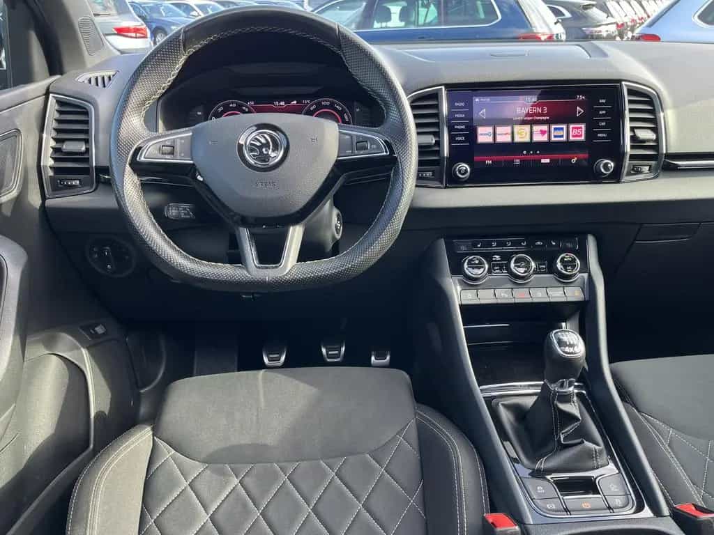Skoda Karoq 2.0 TDI 4x4 Sportline 19 Zoll AHK PANO RFK 05/2020-photo-13