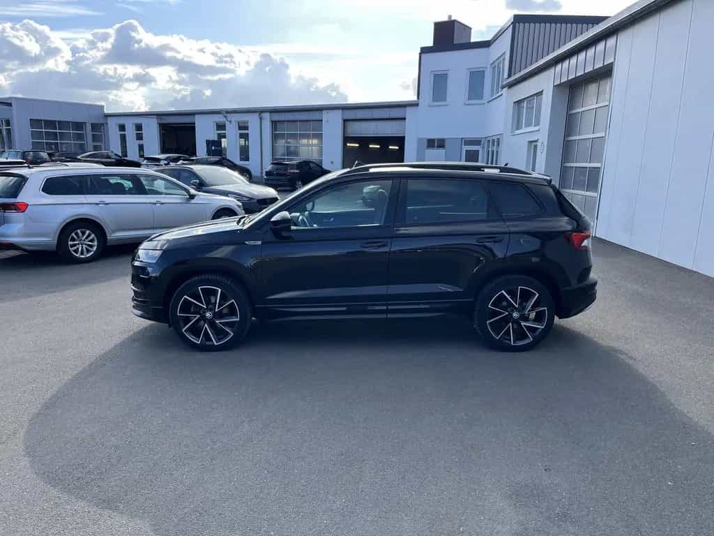 Skoda Karoq 2.0 TDI 4x4 Sportline 19 Zoll AHK PANO RFK 05/2020-photo-2