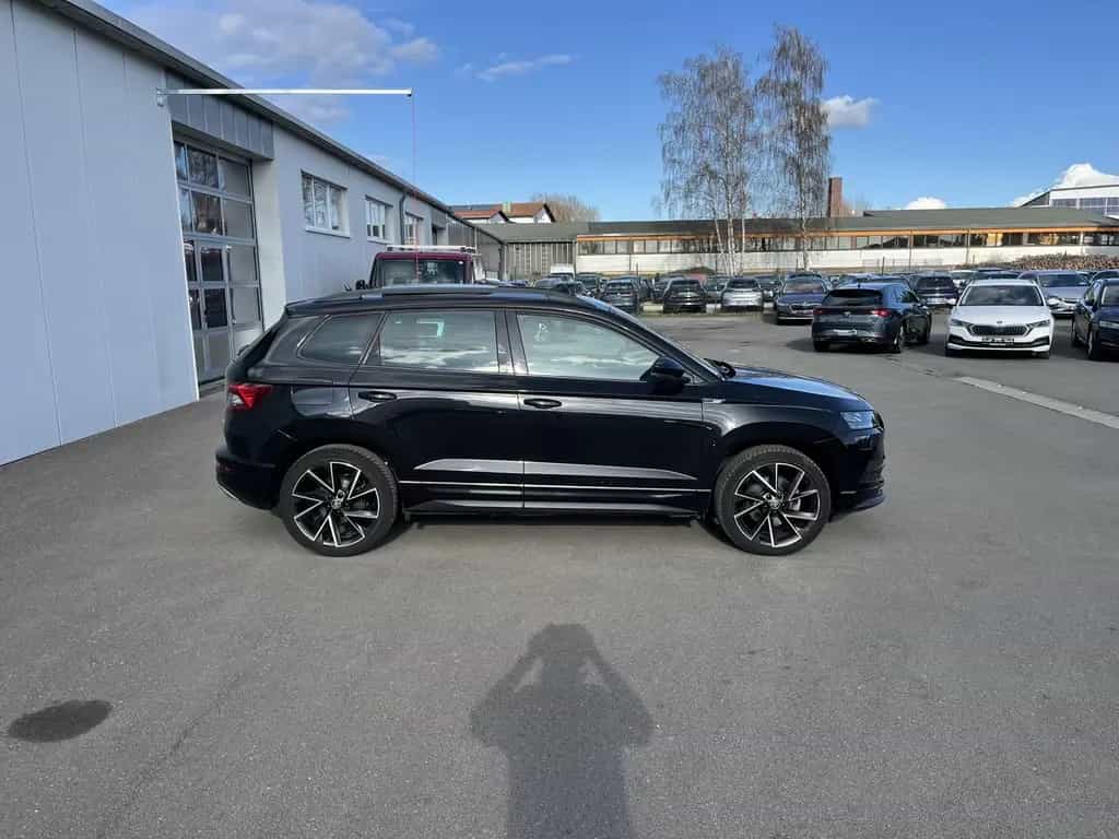 Skoda Karoq 2.0 TDI 4x4 Sportline 19 Zoll AHK PANO RFK 05/2020-photo-4