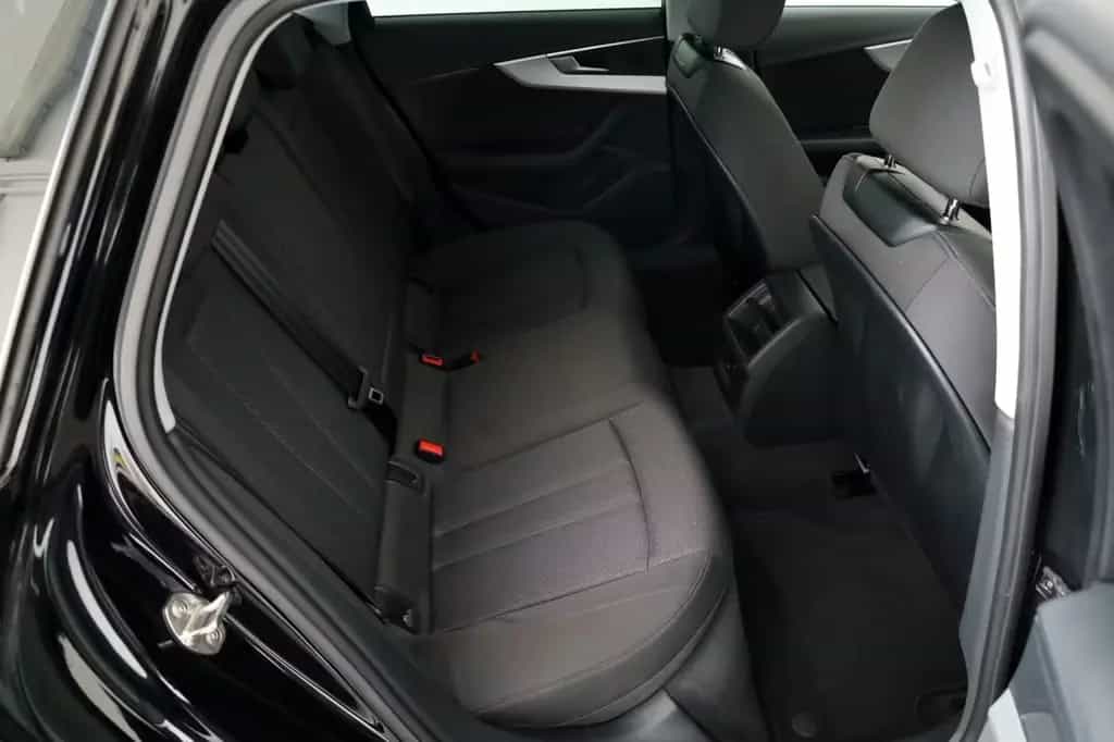 Audi A4 Avant Navi,Xenon,SH,PDC 12/2018-photo-6