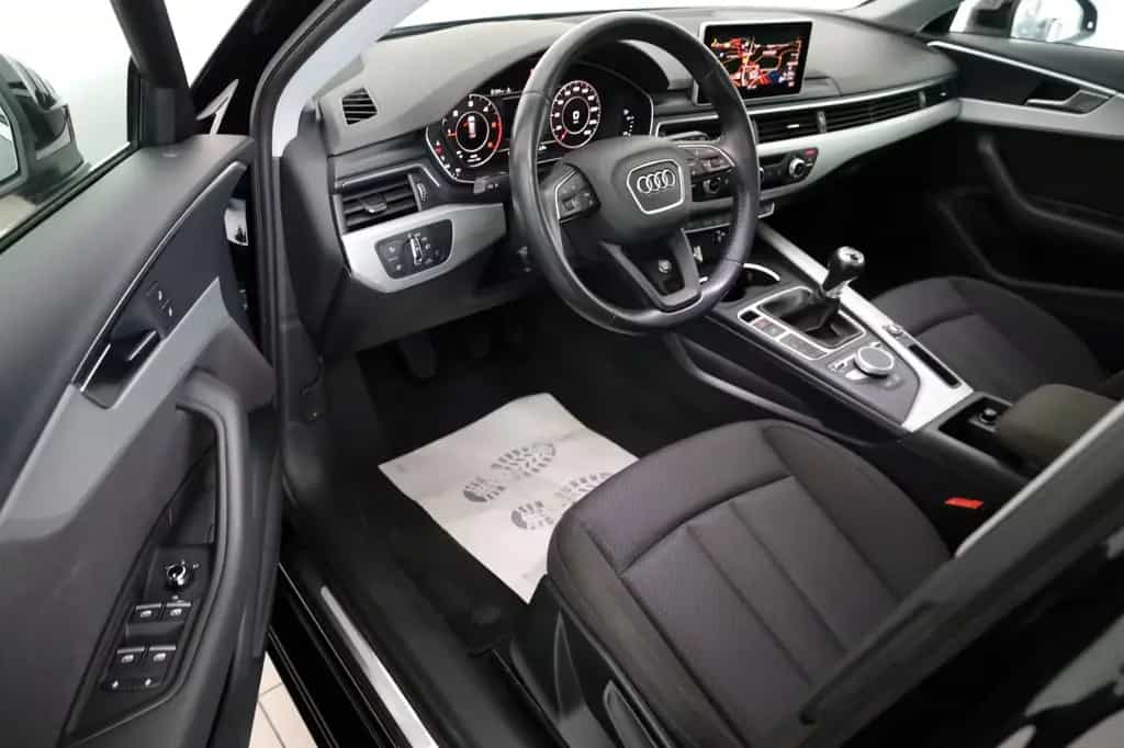 Audi A4 Avant Navi,Xenon,SH,PDC 12/2018-photo-9