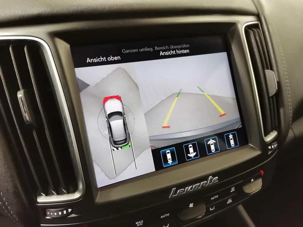 Maserati Levante GranSport GTS SQ4 Luft|SOFTCLOSE|PANO|H& 07/2020-photo-14