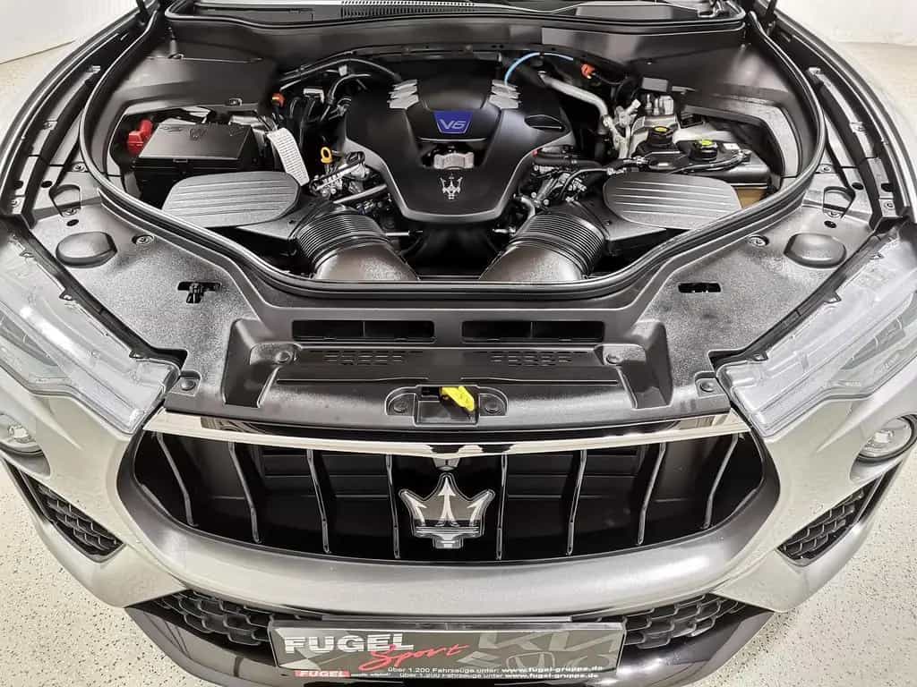 Maserati Levante GranSport GTS SQ4 Luft|SOFTCLOSE|PANO|H& 07/2020-photo-20