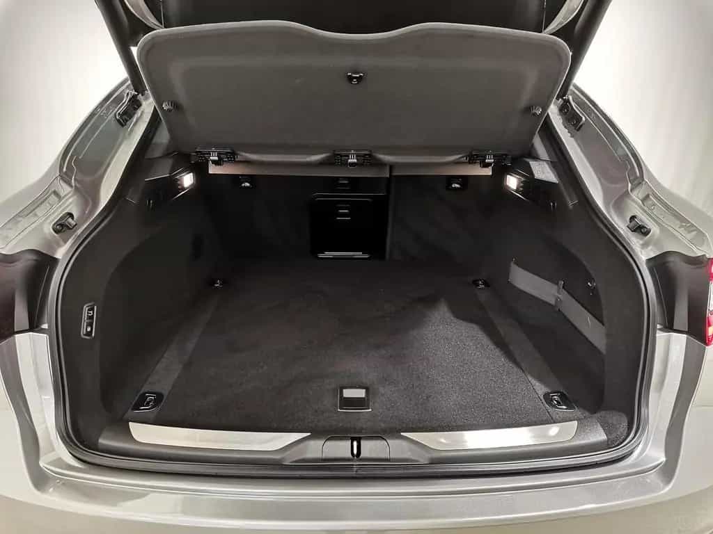 Maserati Levante GranSport GTS SQ4 Luft|SOFTCLOSE|PANO|H& 07/2020-photo-21