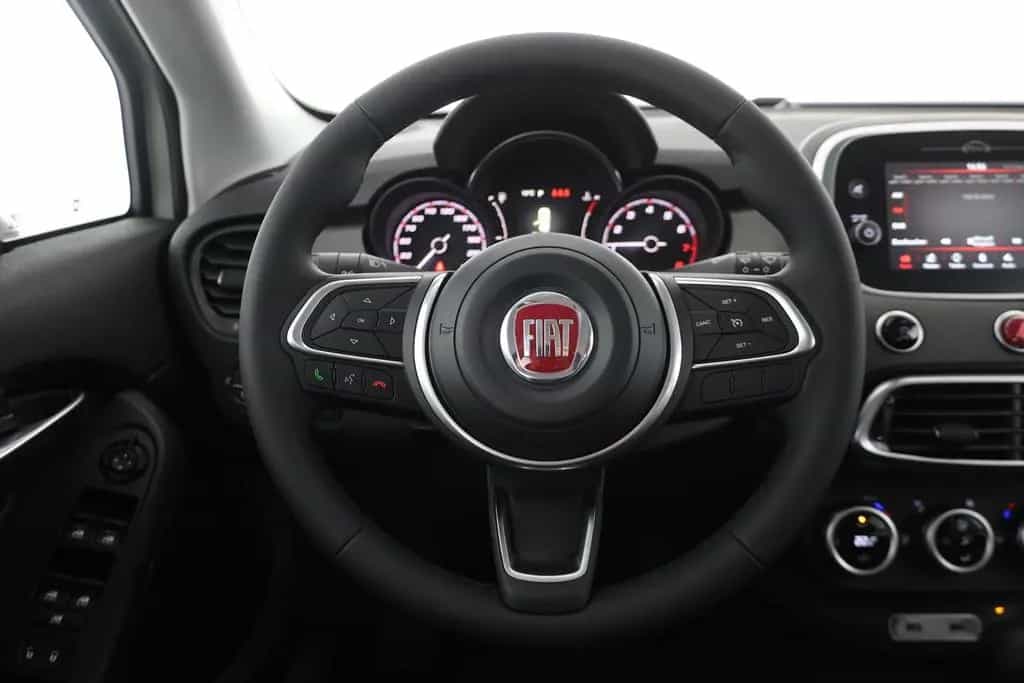 Fiat 500X 1.4T Aut. LED Kamera Tempomat App-Connect 02/2026-photo-13