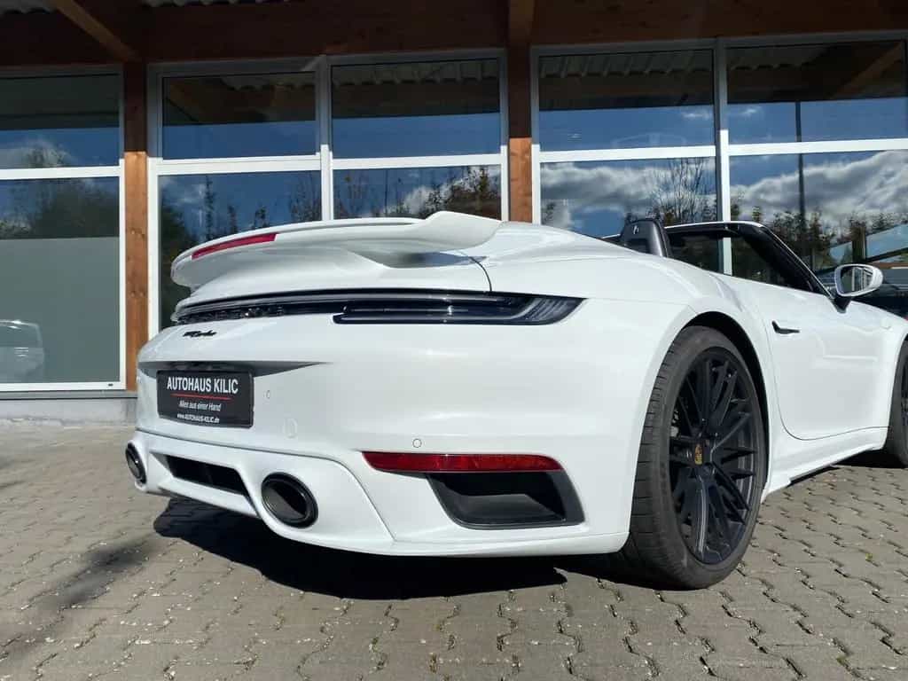 Porsche 992 911 Turbo Cabriolet SportDesign Aero-Kit 01/2021-photo-4