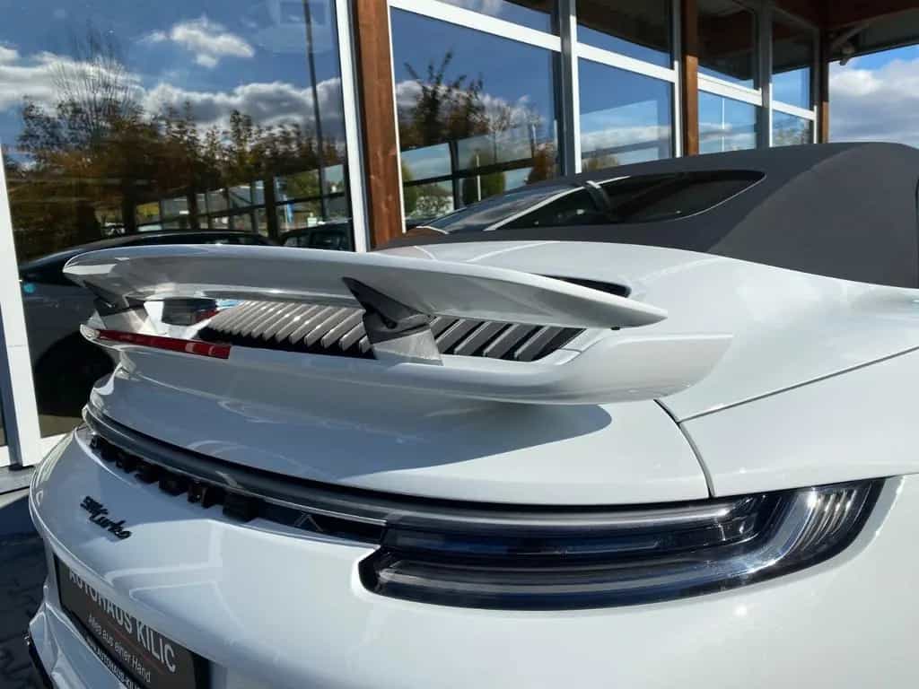 Porsche 992 911 Turbo Cabriolet SportDesign Aero-Kit 01/2021-photo-7