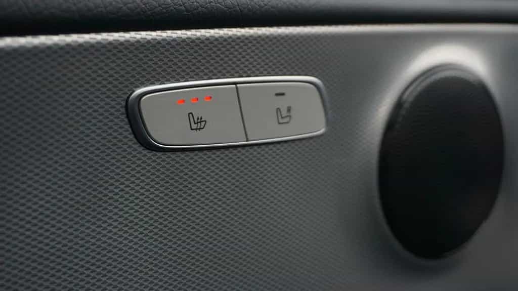 Mercedes-Benz E 200 E T-Modell Navi Kamera Teilleder SHZ 05/2019-photo-25