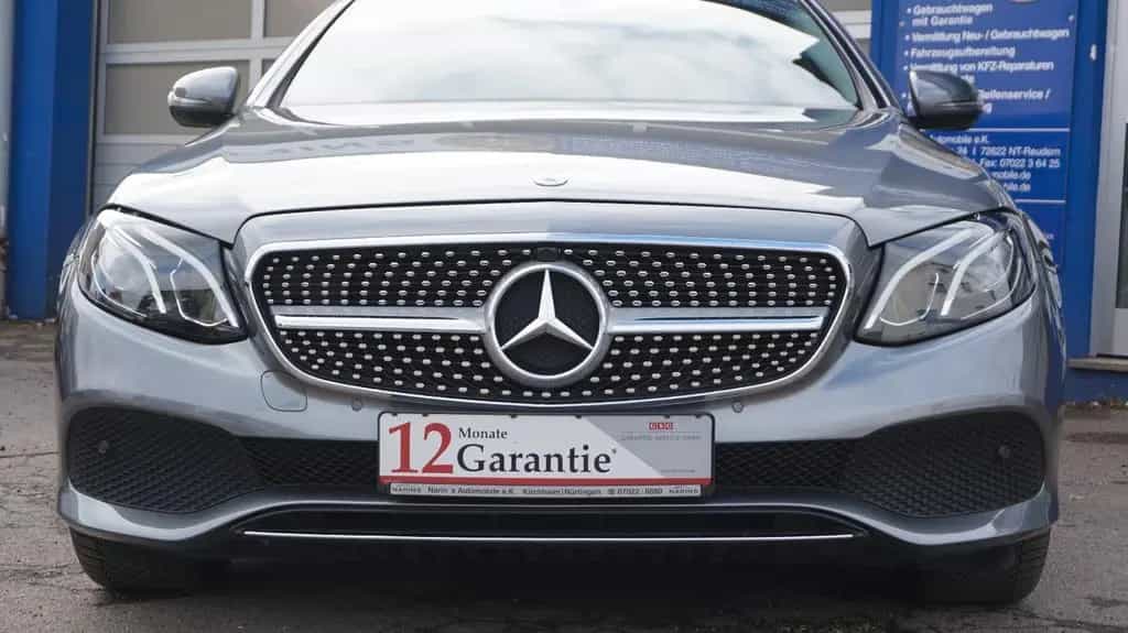 Mercedes-Benz E 200 E T-Modell Navi Kamera Teilleder SHZ 05/2019-photo-4