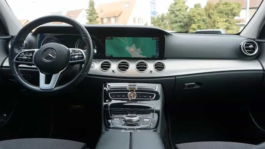 Mercedes-Benz E 200 E T-Modell Navi Kamera Teilleder SHZ 05/2019-photo-8