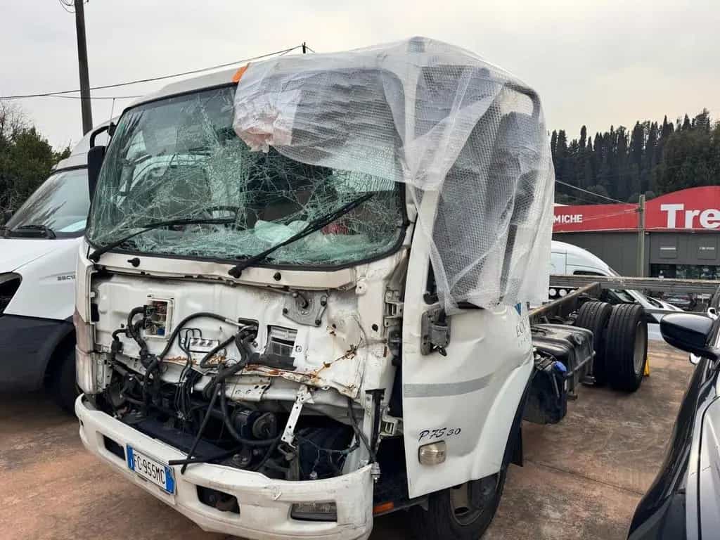 Isuzu Other ISUZU P75 3.0 H GUIDA A DESTRA NEES2 SERIE BLUE 02/2016-photo-3