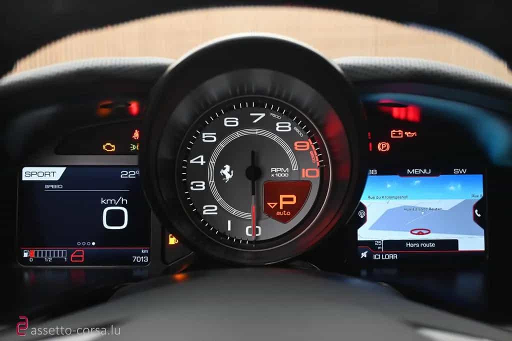 Ferrari 812 Superfast*Lift*Carbon*7013km*Rosso Corsa 10/2019-photo-12