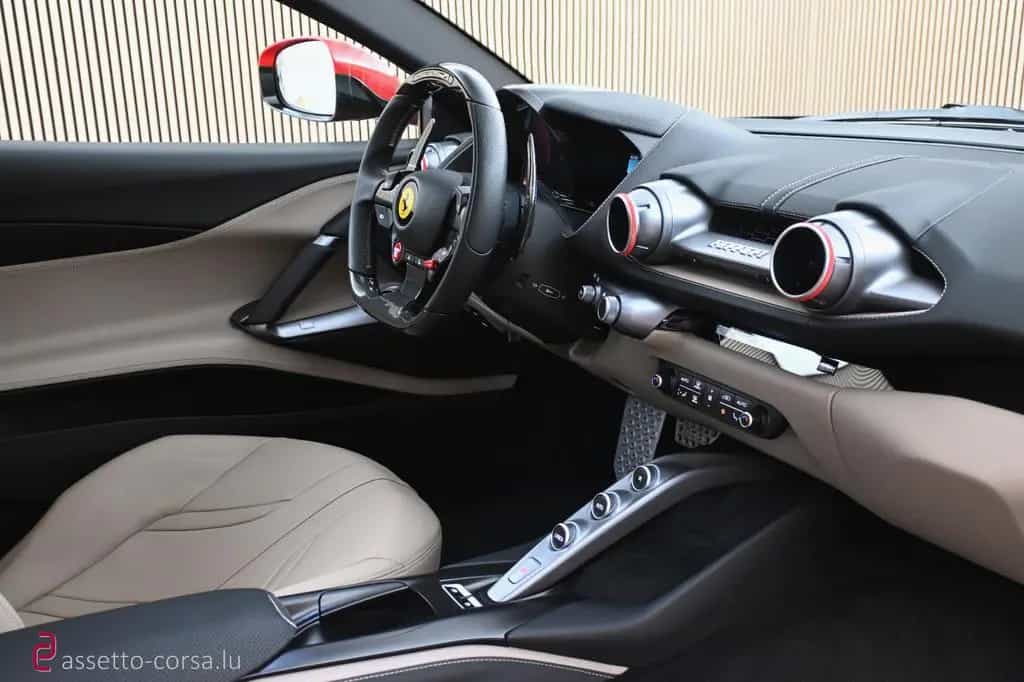 Ferrari 812 Superfast*Lift*Carbon*7013km*Rosso Corsa 10/2019-photo-13