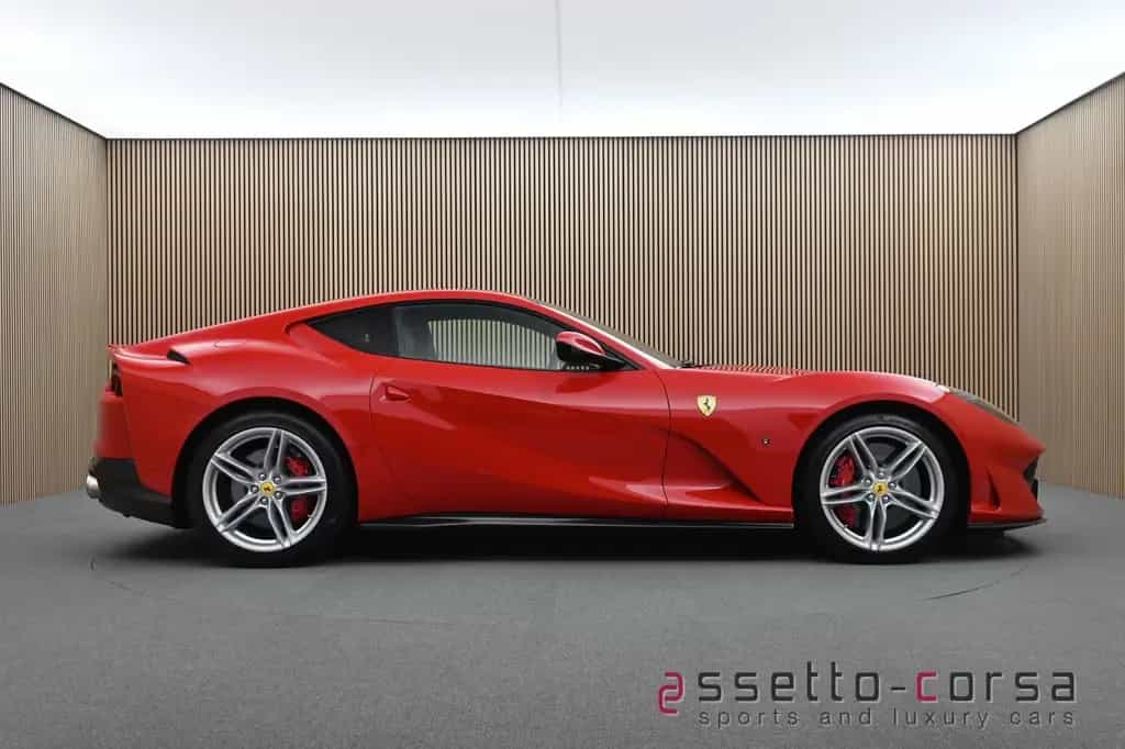 Ferrari 812 Superfast*Lift*Carbon*7013km*Rosso Corsa 10/2019-photo-4