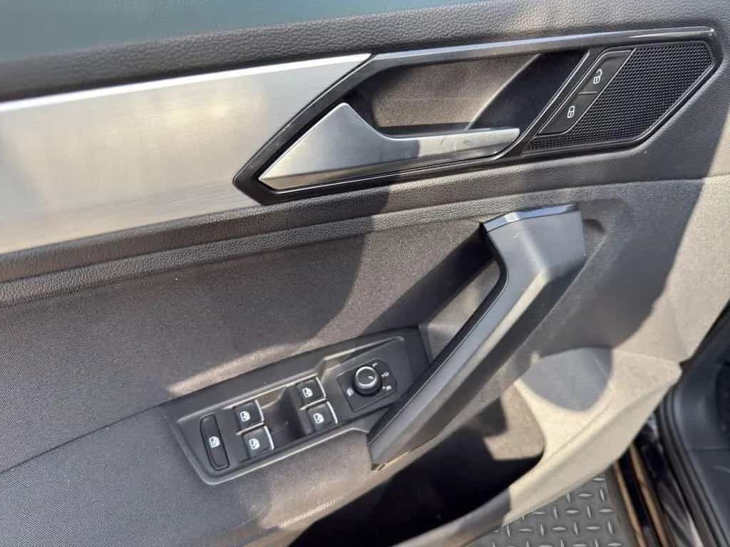 Volkswagen Tiguan 1.4 TSI DSG Comfortline 4Motion AHK*Alcan 08/2018-photo-11