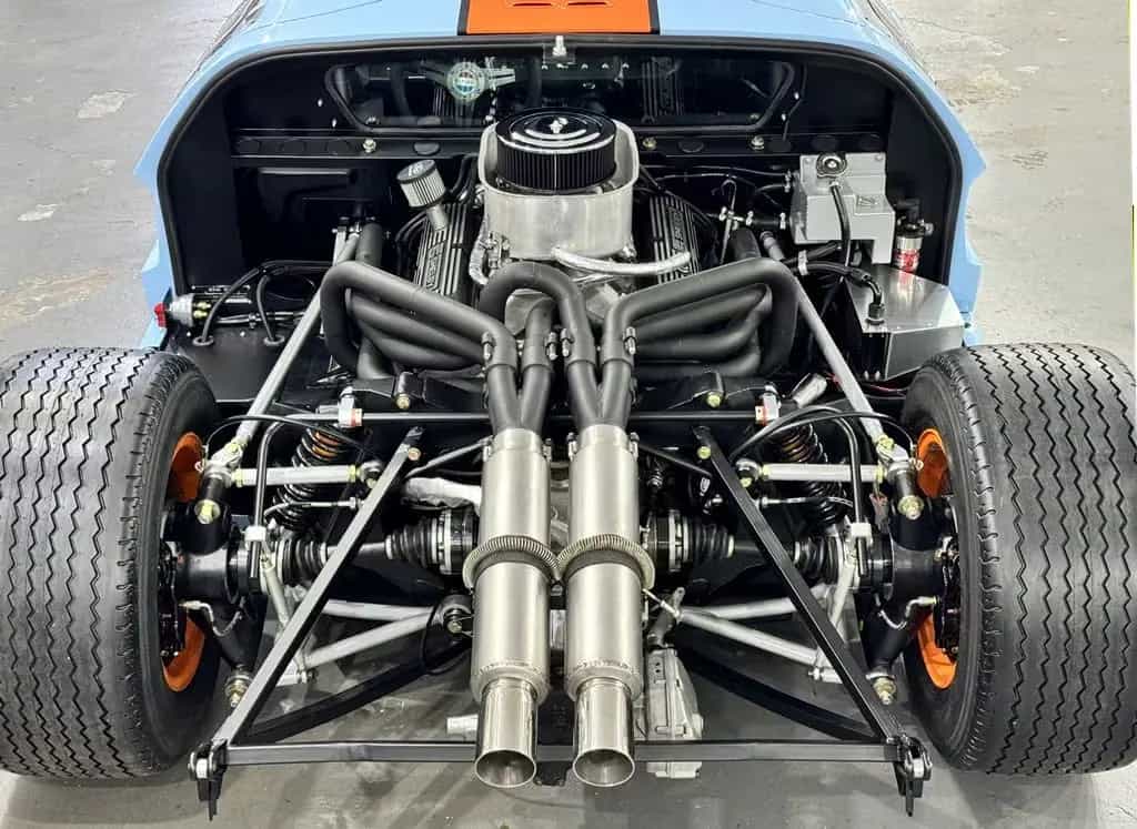AC Shelby GT40 MKI by Superformance / Safir FIA 08/1966-photo-2