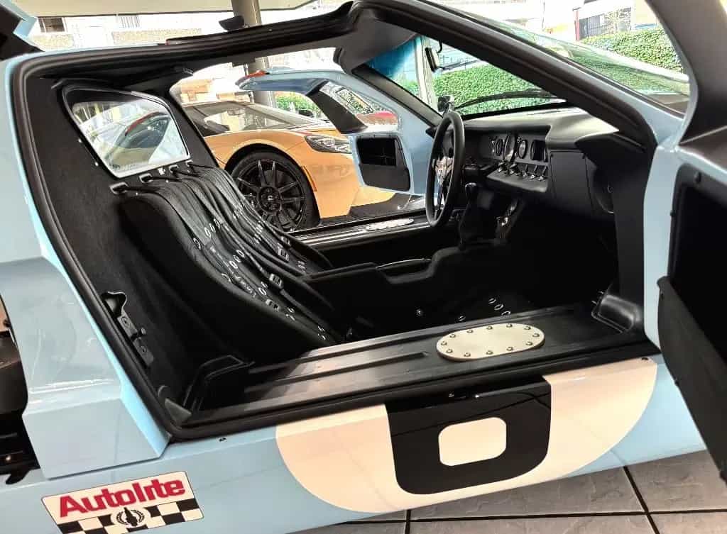 AC Shelby GT40 MKI by Superformance / Safir FIA 08/1966-photo-20