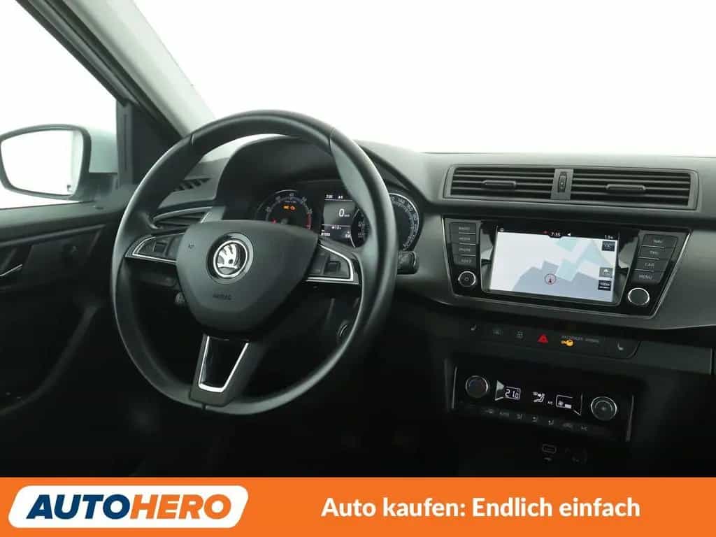 Skoda Fabia 1.0 TSI Style*NAVI*TEMPO*PDC*SHZ*KLIMA* 11/2018-photo-12