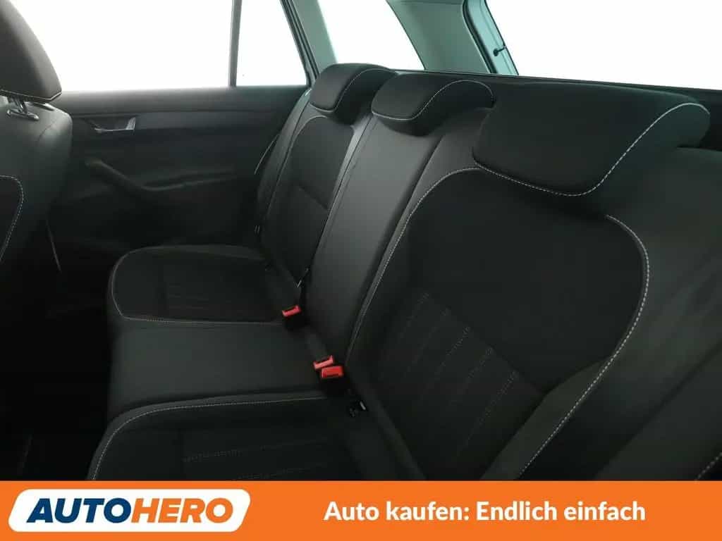 Skoda Fabia 1.0 TSI Style*NAVI*TEMPO*PDC*SHZ*KLIMA* 11/2018-photo-13