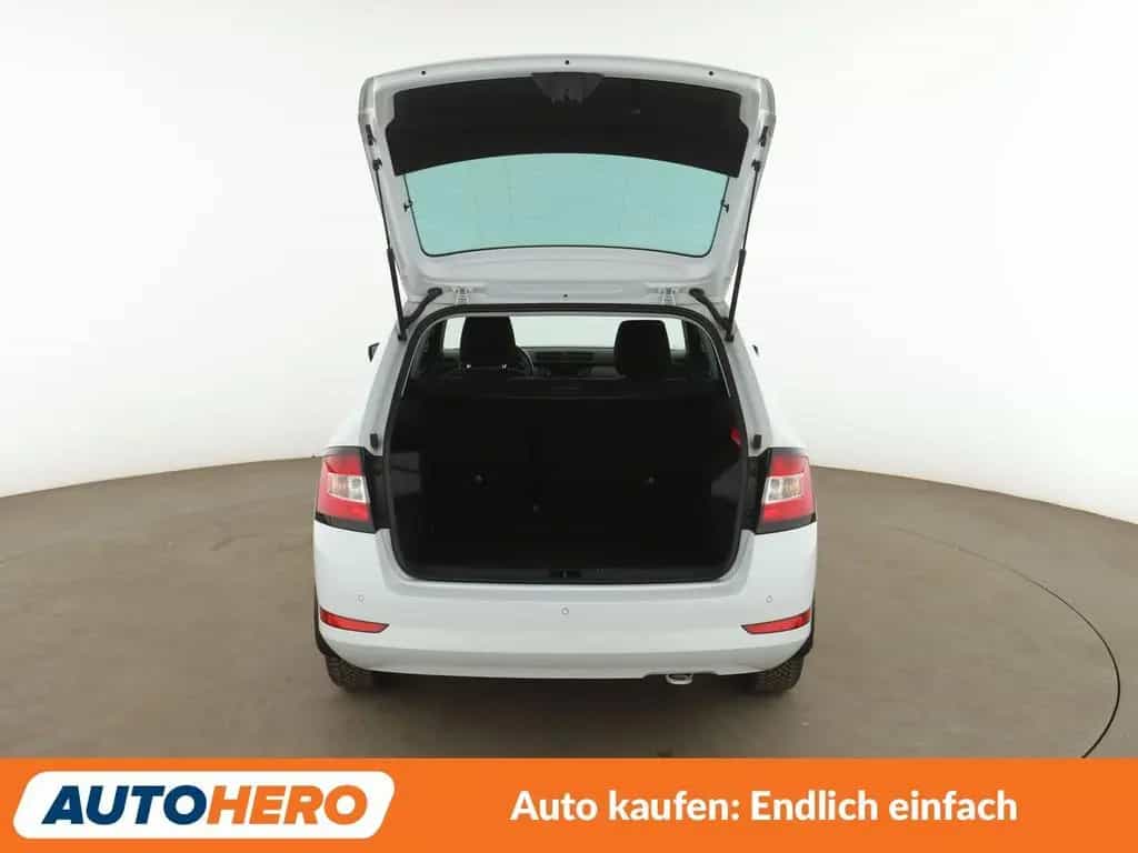 Skoda Fabia 1.0 TSI Style*NAVI*TEMPO*PDC*SHZ*KLIMA* 11/2018-photo-16