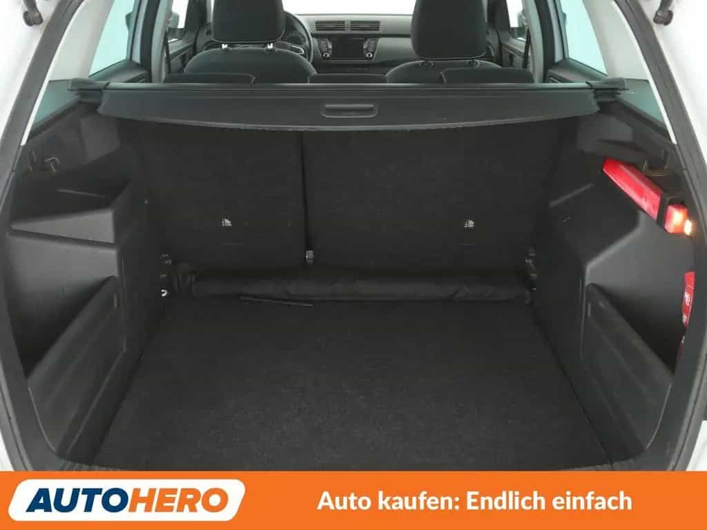Skoda Fabia 1.0 TSI Style*NAVI*TEMPO*PDC*SHZ*KLIMA* 11/2018-photo-17