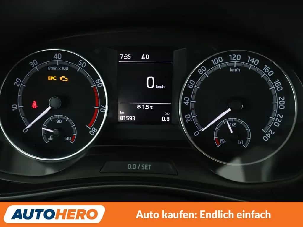 Skoda Fabia 1.0 TSI Style*NAVI*TEMPO*PDC*SHZ*KLIMA* 11/2018-photo-19
