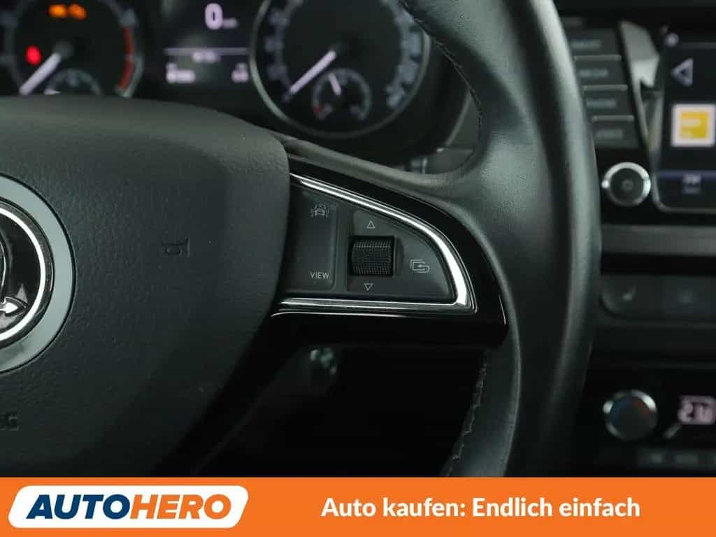 Skoda Fabia 1.0 TSI Style*NAVI*TEMPO*PDC*SHZ*KLIMA* 11/2018-photo-24