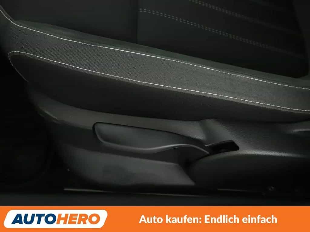 Skoda Fabia 1.0 TSI Style*NAVI*TEMPO*PDC*SHZ*KLIMA* 11/2018-photo-27