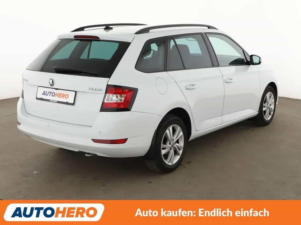 Skoda Fabia 1.0 TSI Style*NAVI*TEMPO*PDC*SHZ*KLIMA* 11/2018-photo-5