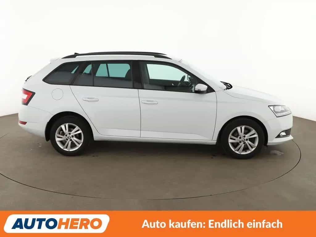 Skoda Fabia 1.0 TSI Style*NAVI*TEMPO*PDC*SHZ*KLIMA* 11/2018-photo-6