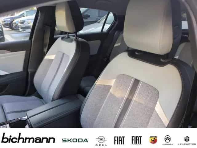 Opel Astra Elegance Apps Nav RFK PDCvh SHZ LHZ 17'' 04/2022-photo-9