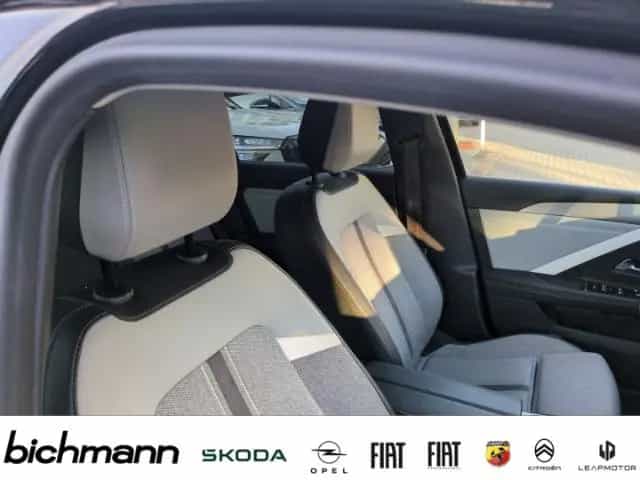 Opel Astra Elegance Apps Nav RFK PDCvh SHZ LHZ 17'' 04/2022-photo-11