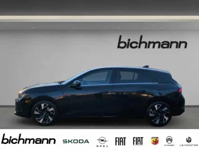 Opel Astra Elegance Apps Nav RFK PDCvh SHZ LHZ 17'' 04/2022-photo-1