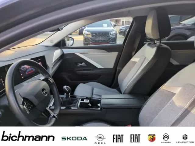Opel Astra Elegance Apps Nav RFK PDCvh SHZ LHZ 17'' 04/2022-photo-8
