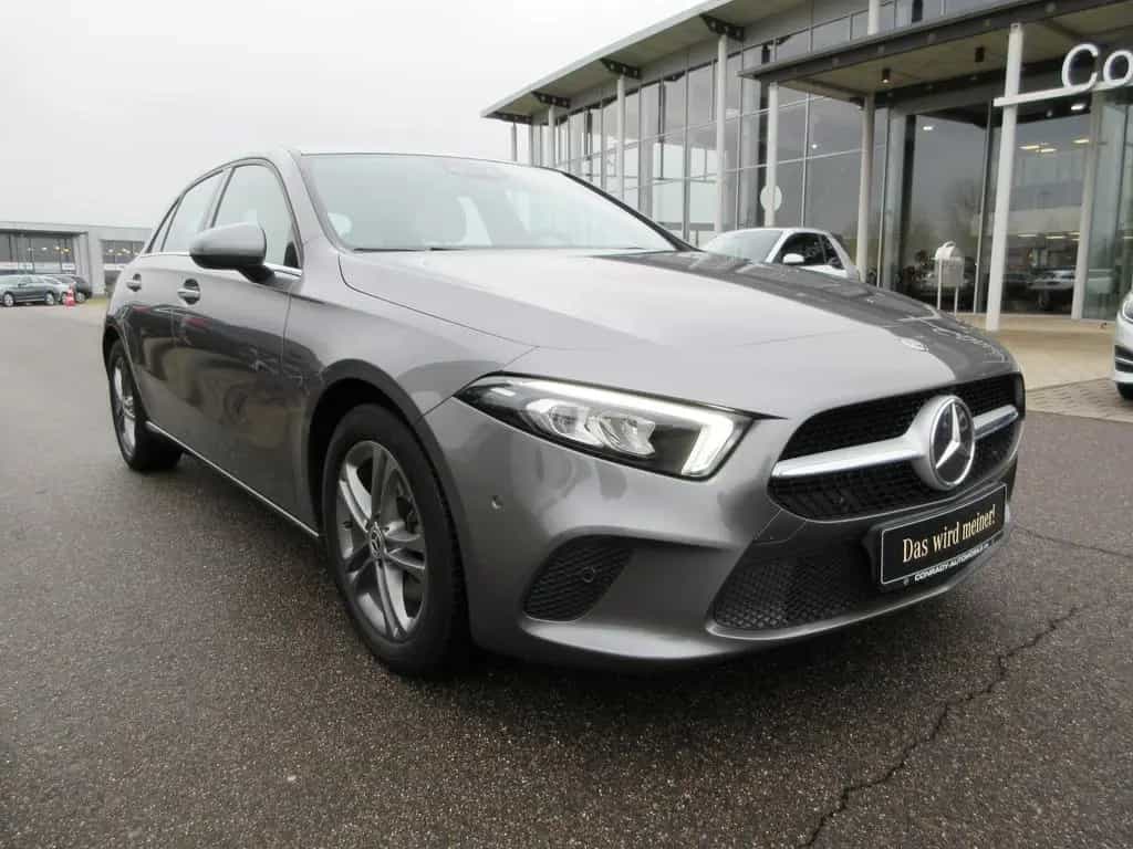Mercedes-Benz A-Class 220 Style 4M 7G LED Navi 360° Pano Memory AHK 03/2019-photo-2