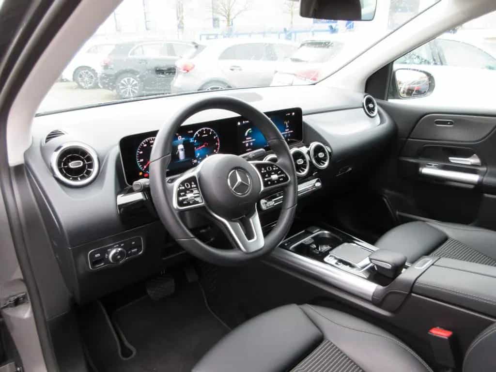 Mercedes-Benz B-Class 250 Progressive 7G LED+Fernl. Navi Kamera Spur 04/2019-photo-9