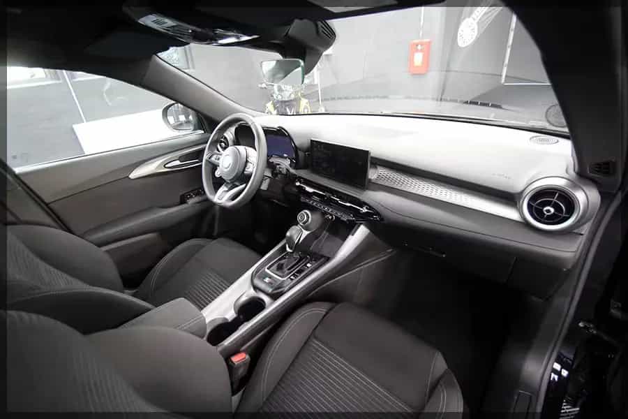 Alfa Romeo Tonale Super PDC / NAVI / ANDROID 03/2023-photo-12