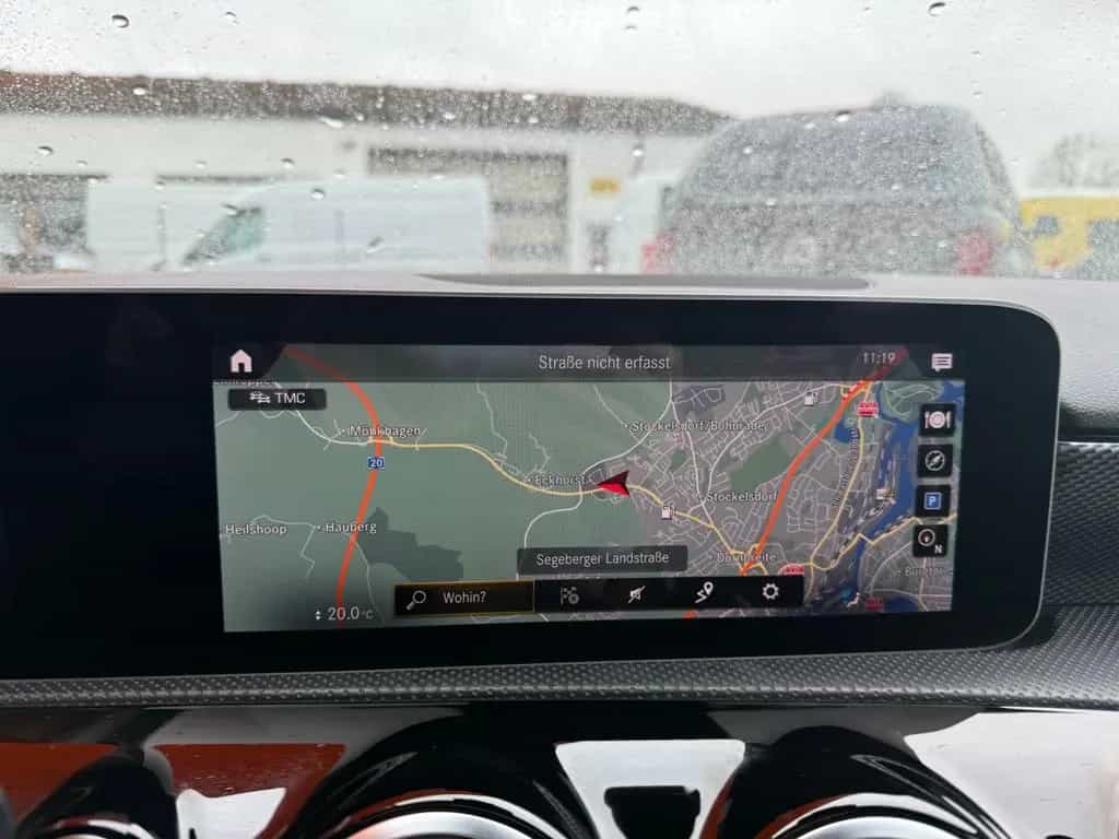 Mercedes-Benz A 180 d Progressive=Automatik-Leder-Navi-Carplay= 10/2018-photo-18