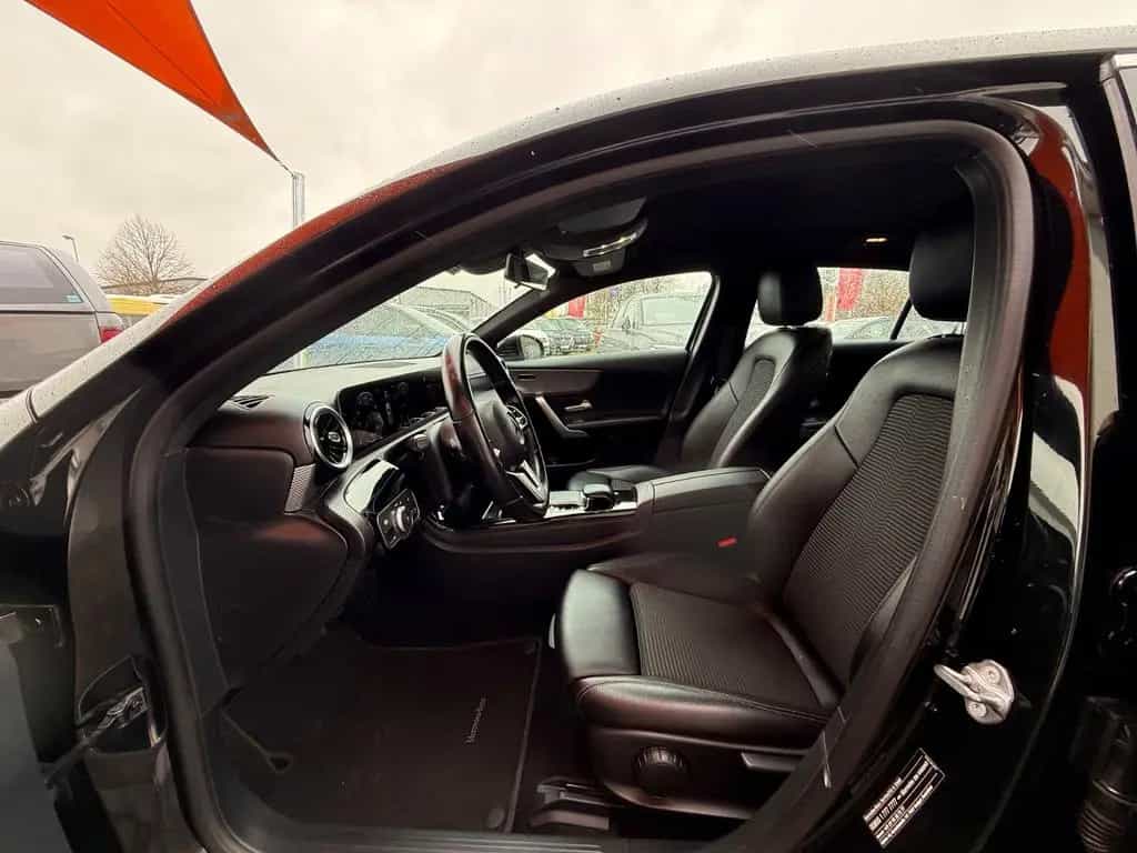 Mercedes-Benz A 180 d Progressive=Automatik-Leder-Navi-Carplay= 10/2018-photo-8