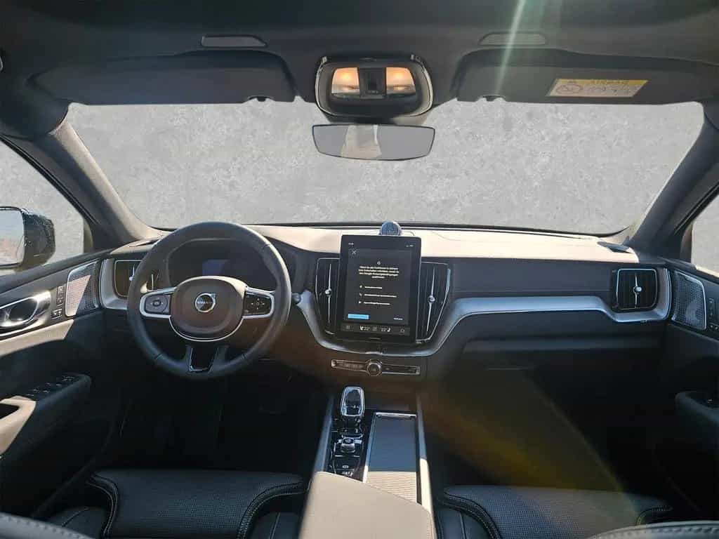 Volvo XC60 B5 AWD Ultra Black Edition ACC BLIS HUD SD 01/2026-photo-5
