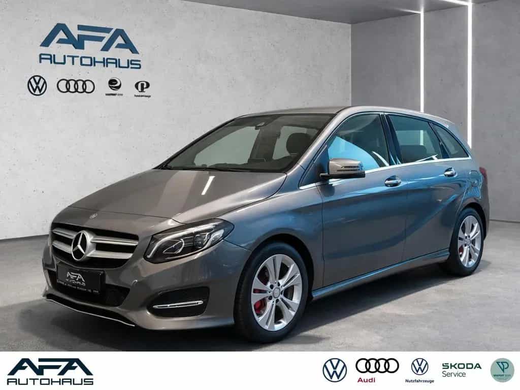 Mercedes-Benz B-Class 200 URBAN LED*Navi*SHZ 03/2016-photo-0