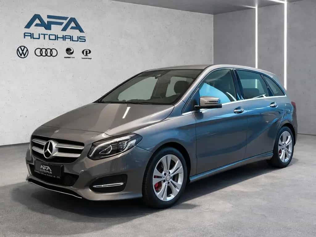 Mercedes-Benz B-Class 200 URBAN LED*Navi*SHZ 03/2016-photo-1