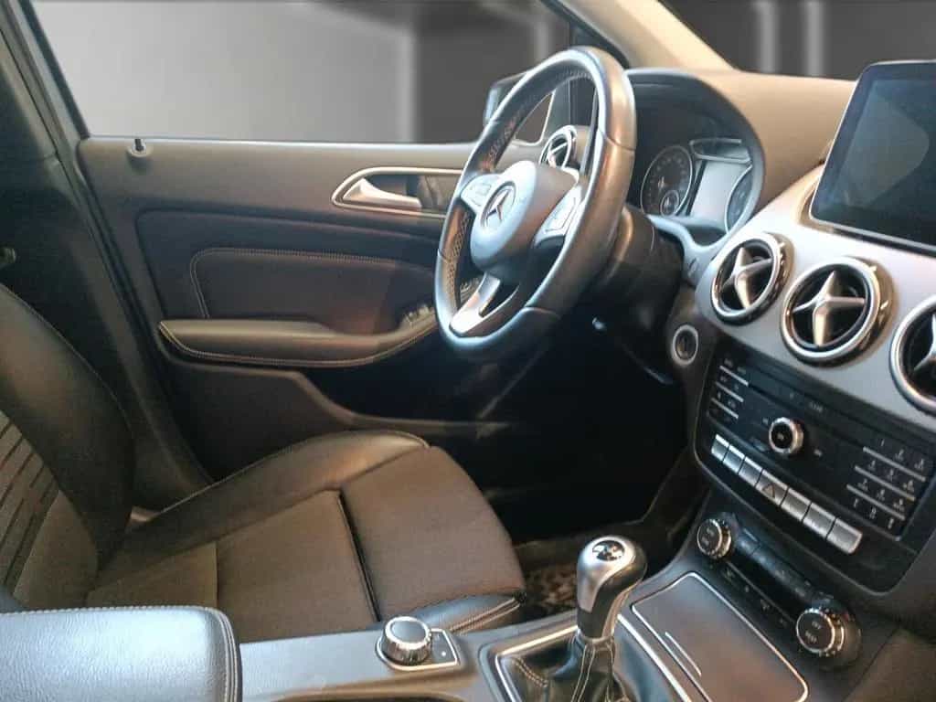 Mercedes-Benz B-Class 200 URBAN LED*Navi*SHZ 03/2016-photo-13